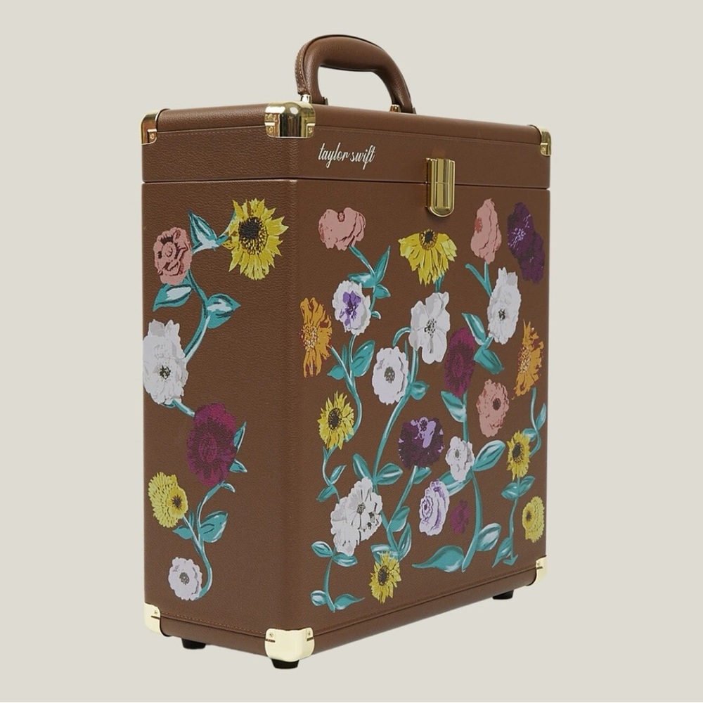 LOOKING FOR Taylor Swift Surprise Song Piano Vinyl Case